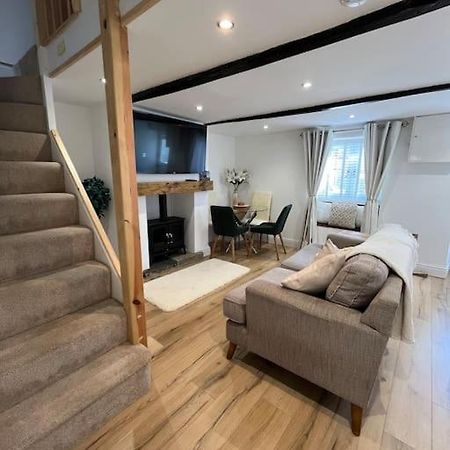 Millstone Cottage Newmillerdam Hill Top ภายนอก รูปภาพ