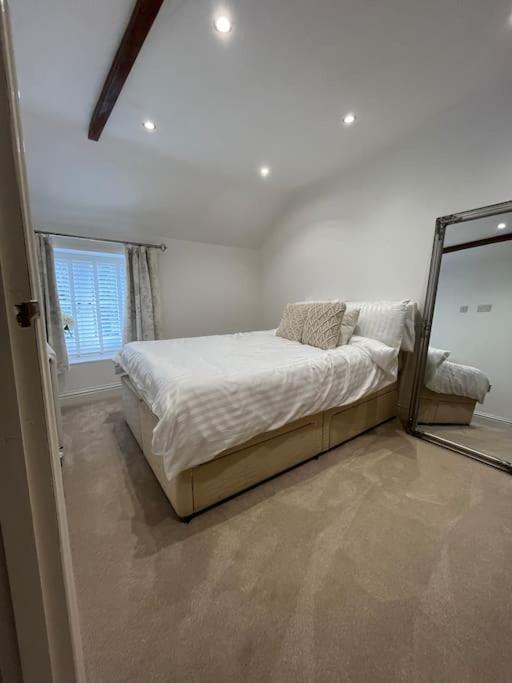 Millstone Cottage Newmillerdam Hill Top ภายนอก รูปภาพ